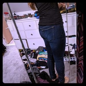 ☕ Reduced! 🦉 Joe's skinny jeans